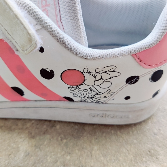 🛑SOLD🛑 Adidas grand court Minnie mouse - Picture 2 of 7